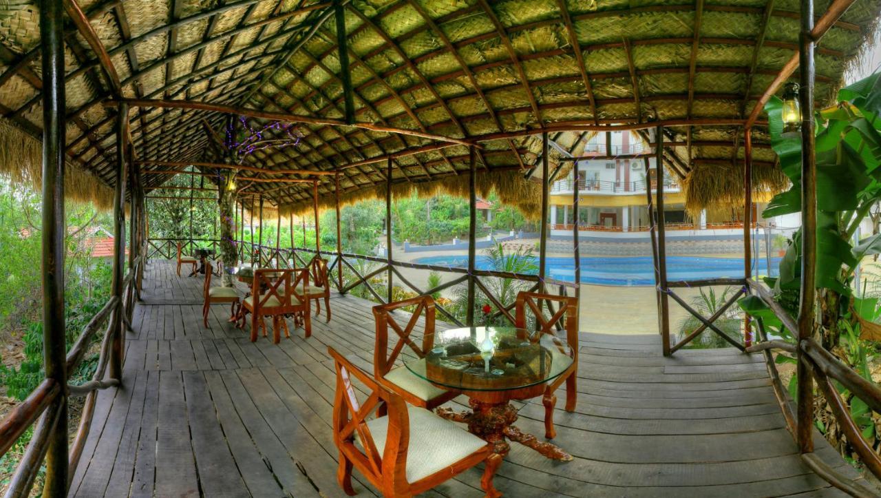 Gokulam Grand Resort & Spa, Coorg Kushālnagar Exteriér fotografie