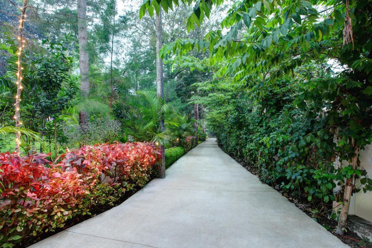 Gokulam Grand Resort & Spa, Coorg Kushālnagar Exteriér fotografie